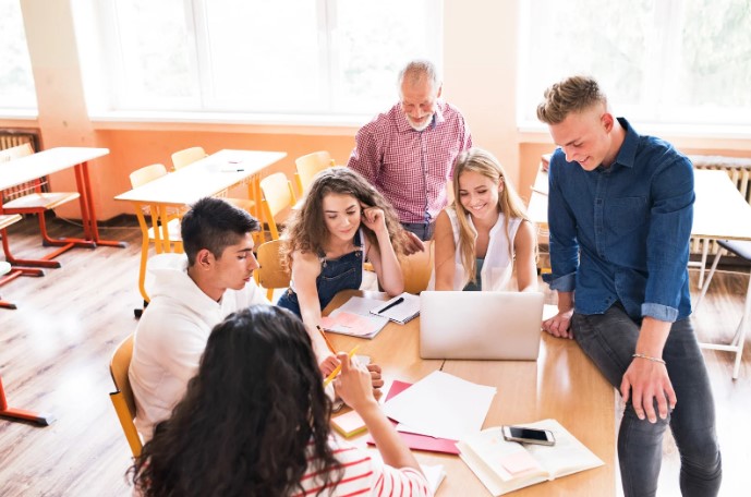 найкращі it курси для дітей молодшого шкільного віку